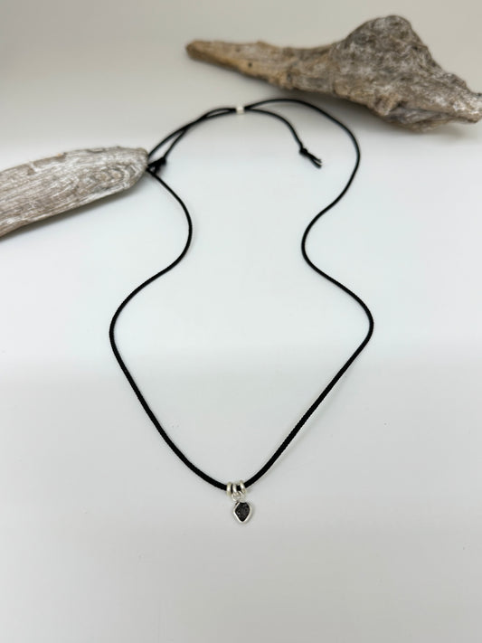 Diamant brute sur Soie Noir S. Bucci Atelier créatif Diamant brute sur Soie Noir