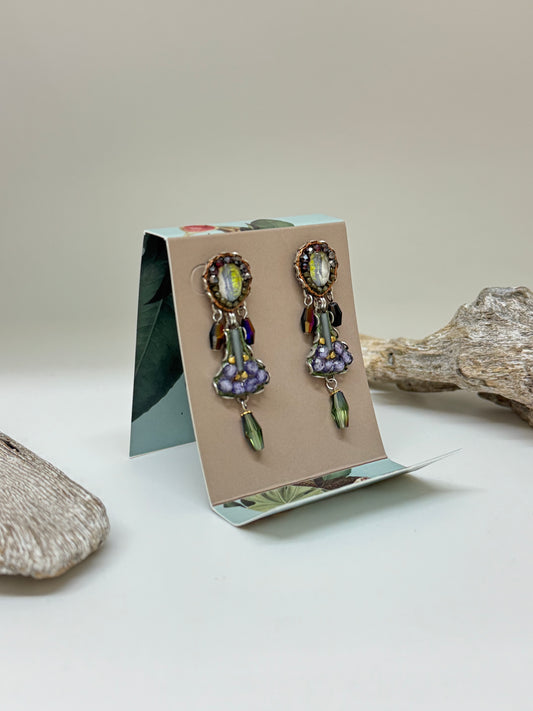 boucles d'oreilles gothiques Ayala Bar Cristaux/Métaux antiques/Verre fabriquée au Moyen-Orient C2269