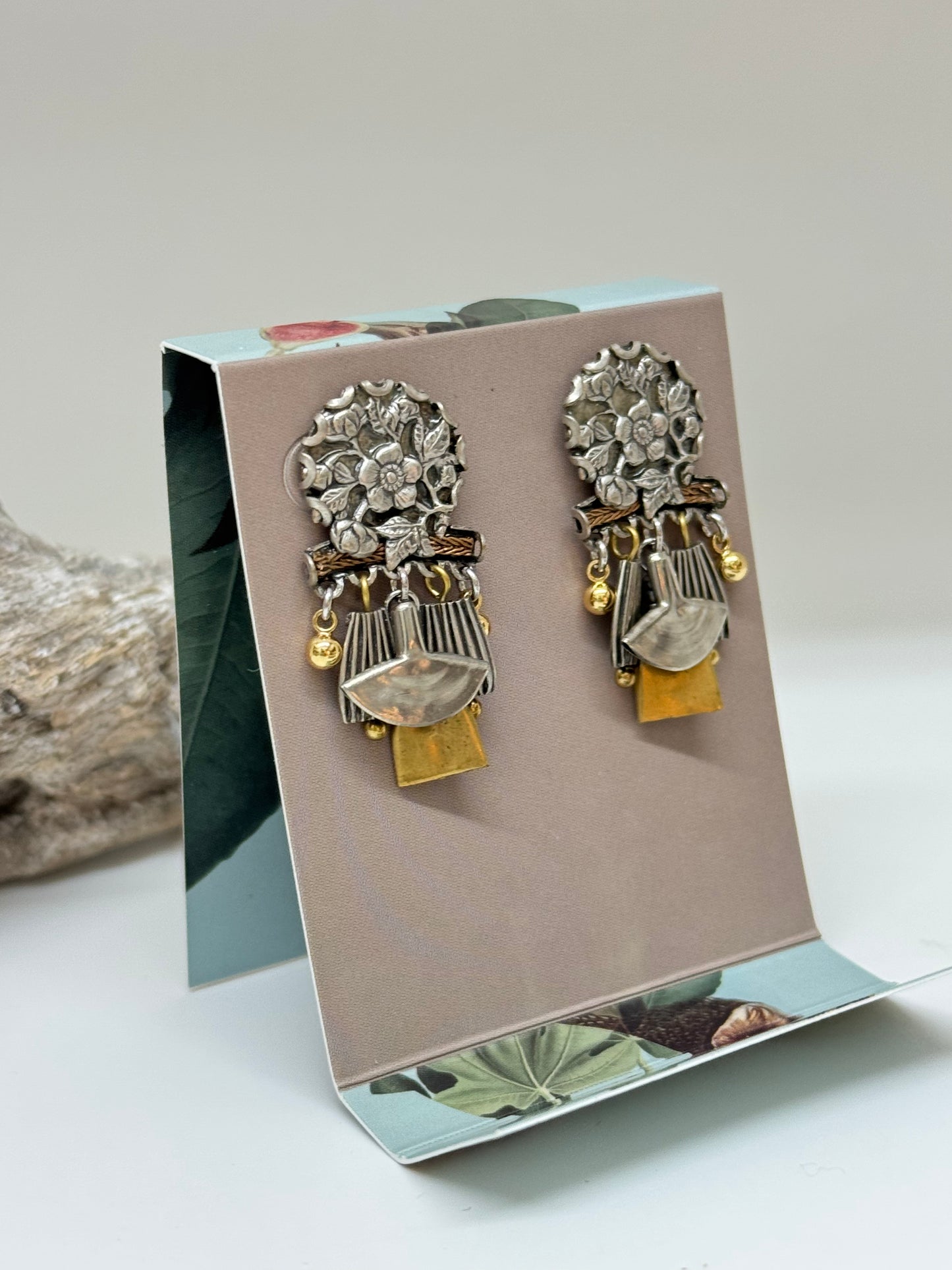 Boucles d'oreilles Myrrena Or Argent Ayala Bar Cristaux/Métaux antiques/Verre fabriquée au Moyen-Orient N2347