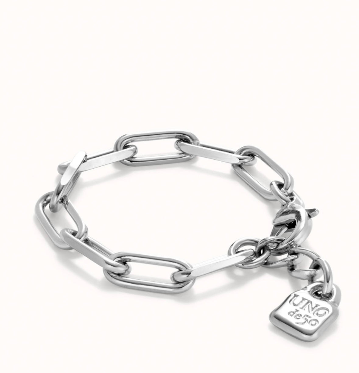 Bracelet à maillons en forme de trombones avec cadenas Uno de 50 Fait par des Artisans d'Espagne Uno de 50 Bracelet à maillons en forme de trombones avec cadenas PUL2468