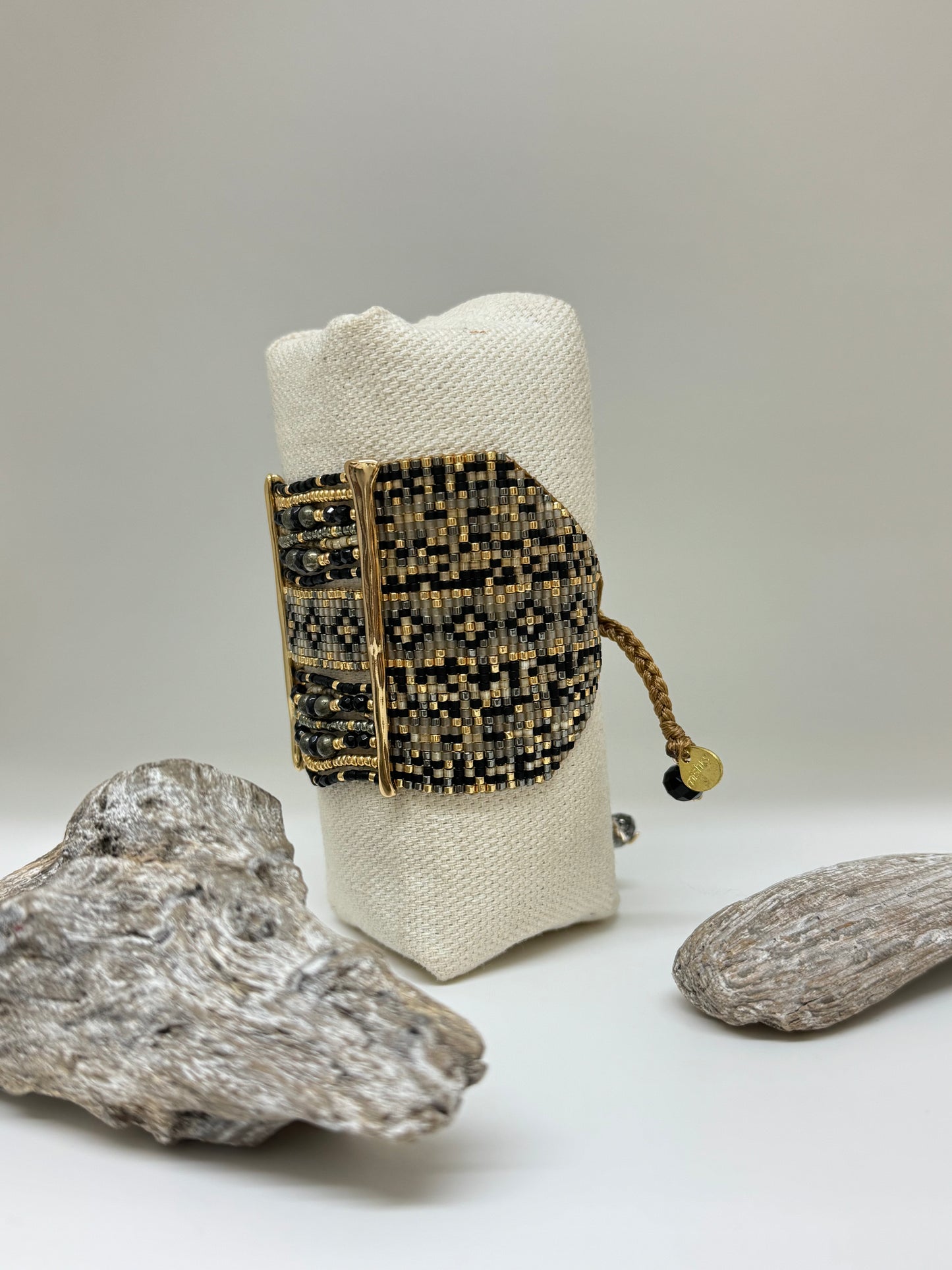 Bracelet Stony River Artisanal Perle Japonaise Miyuki Mishky Fait en Colombie Bracelet Stony River