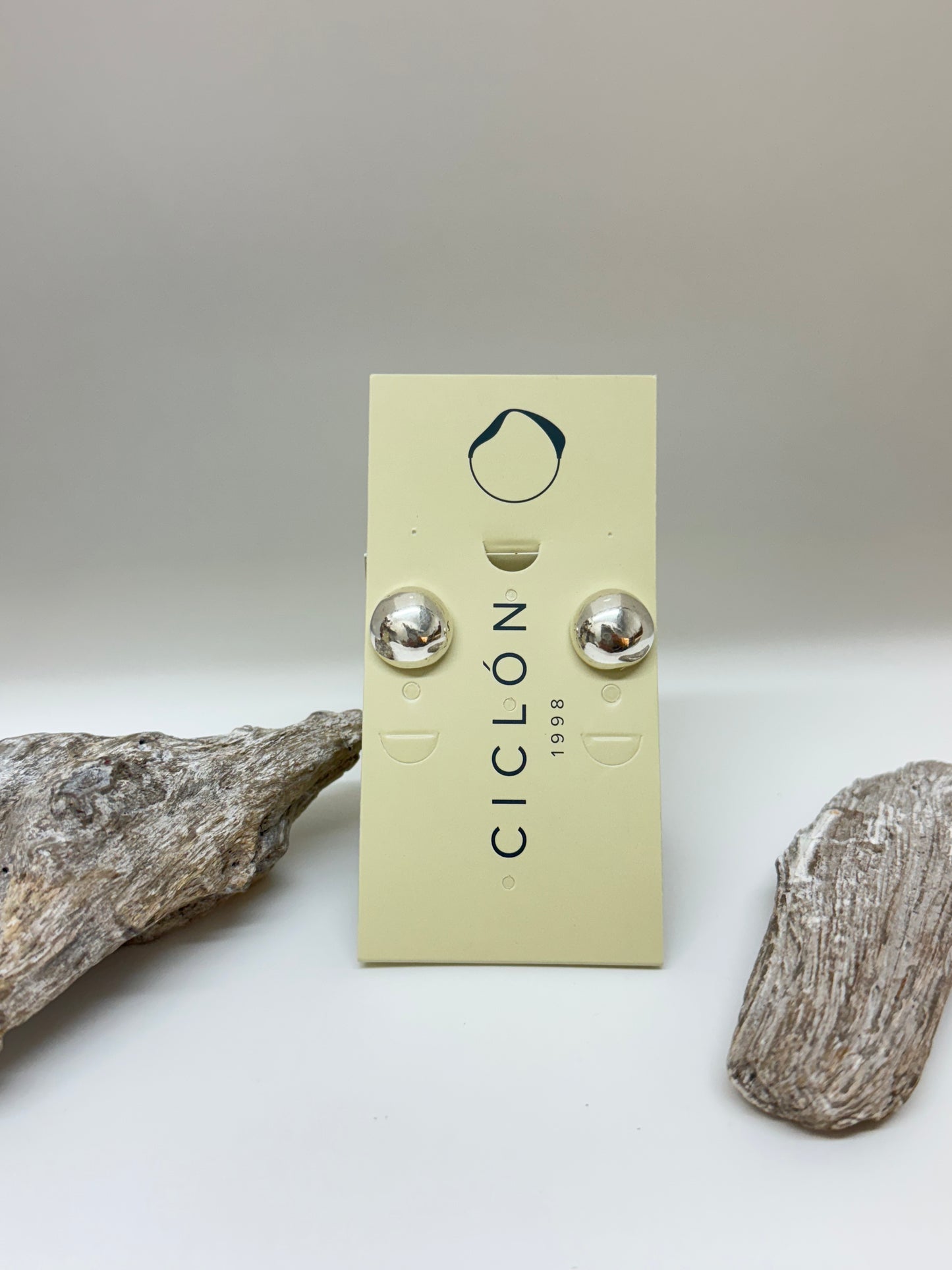 Boucles d'oreille Juno Fabriqué à la main par des Artisans d'Espagne, Ciclon 256605