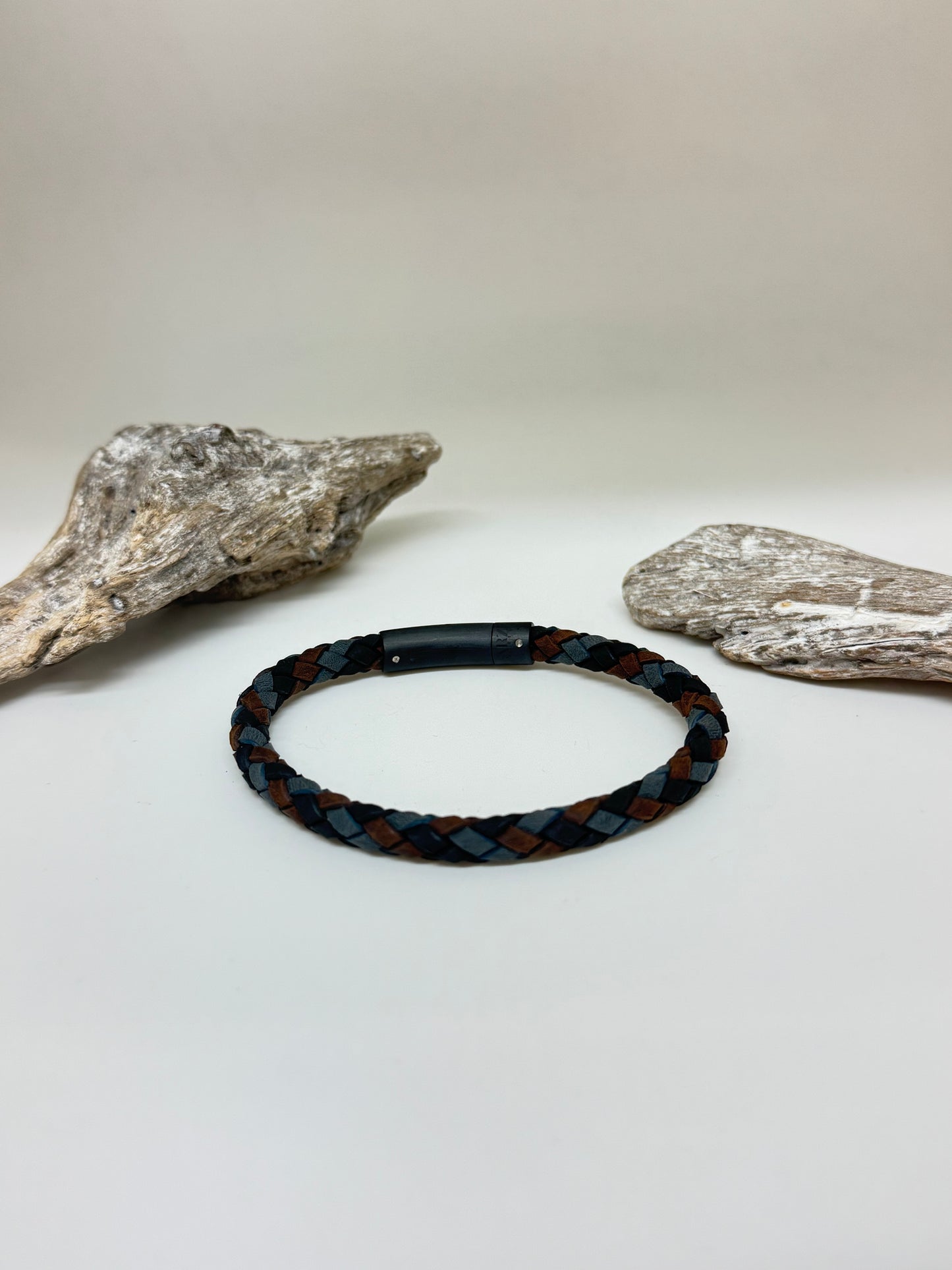 Bracelet Cuir Brun Gris Noir dessiné à Montréal Arz Steel AS-B366 multi