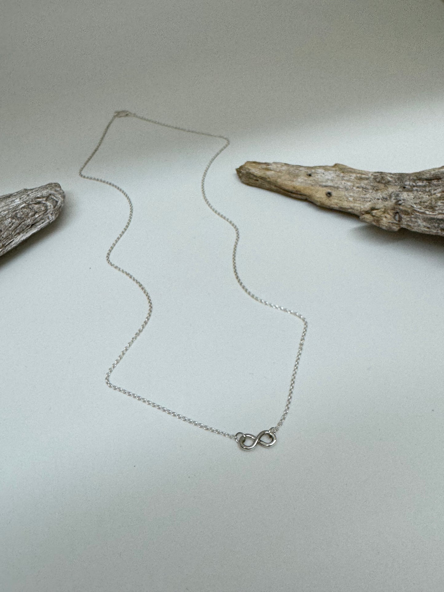 Collier Éternité Argent sterling recyclé fait en Outaouais