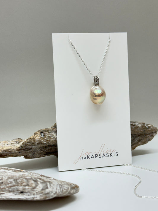 Pendentif Pe-Argent-Perle Isabelle Kapsaskis Fait mains à Montréal Petit pendentif Pendentif Pe-Argent-Perle