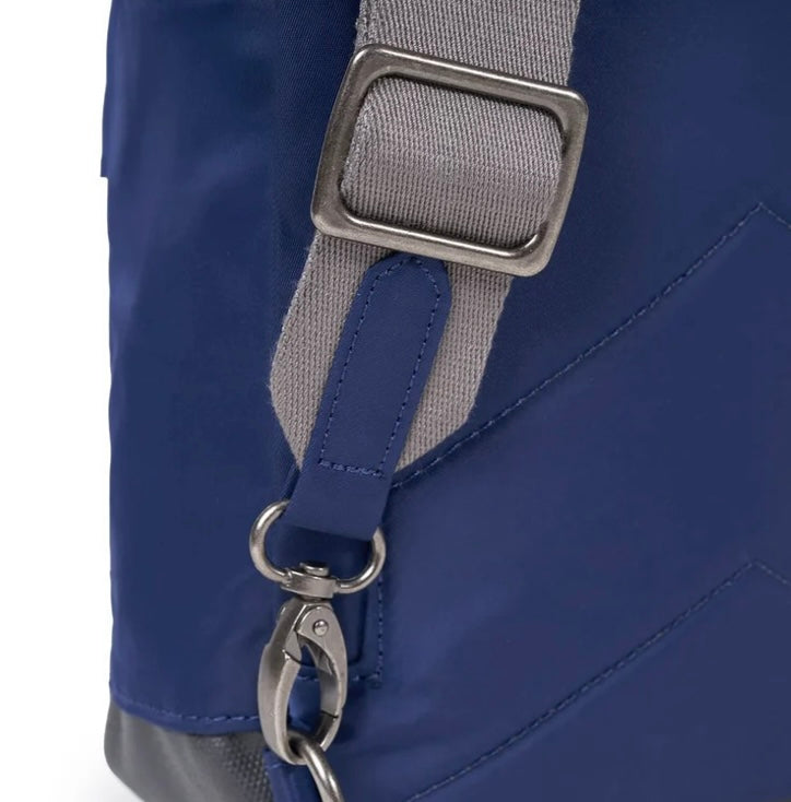 Willesden B Burnt Blue Tout en nylon recyclé Burnt Blue Ori London Willesden B