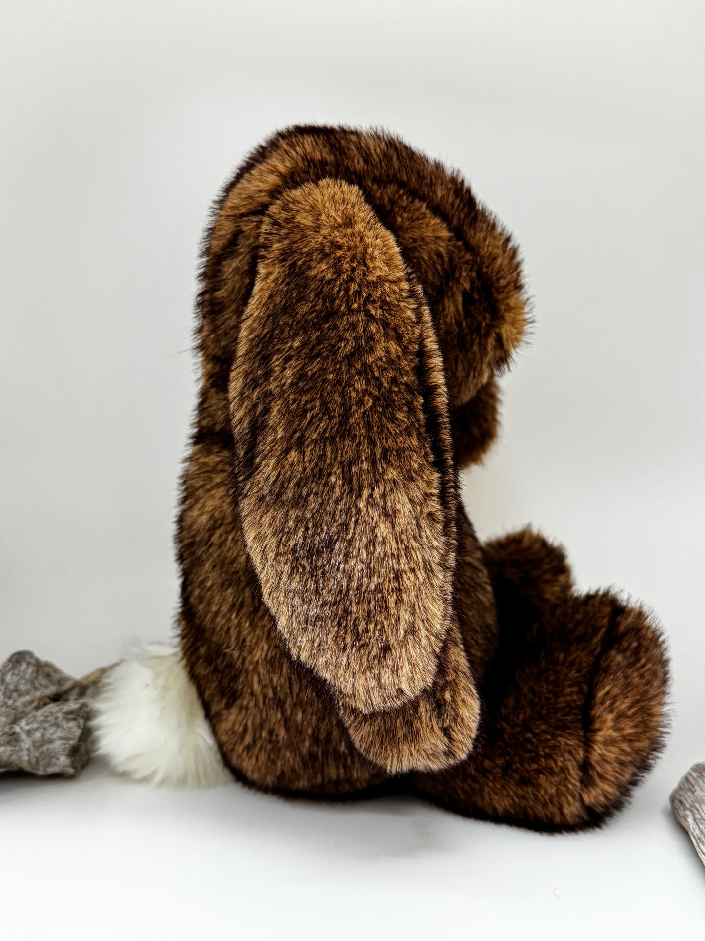 Hoppleston Luxe bunny peluche dessinée à Londres Amuseables Hoppleston Luxe bunny BAS3BROW