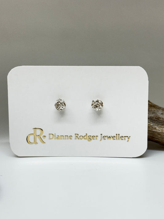 Boucles d'oreille Twist Stud earring, Fait en Outaouais Dianne Rodger Twist std-6 mm