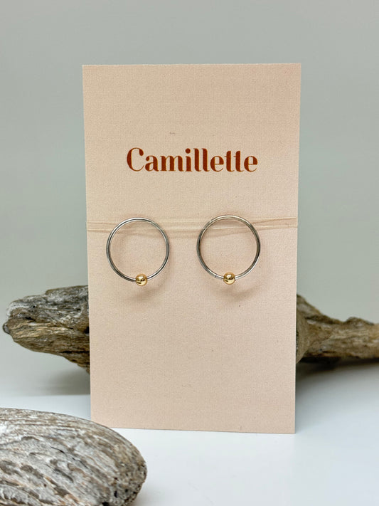 Sleepers Hoops 10 carats white gold Anneaux dormeuses Camillette Montréal Sleepers Hoops 10 carats Or blanc