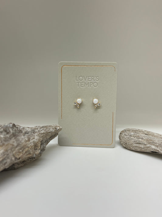 Boucles Adora stud earrings de Vancouver, dessinée à Vancouver 1SP22006-opl Lovers Tempo