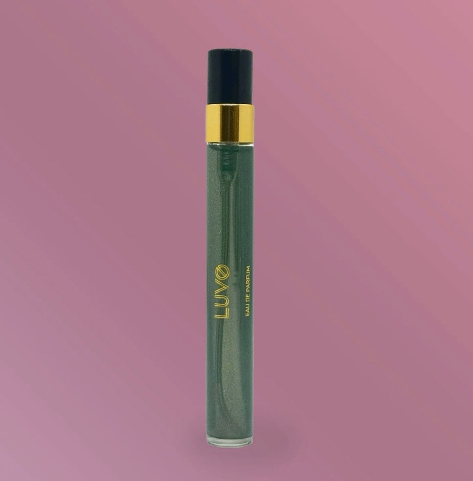 Eau de Parfum Rose Églantier Cardamone 10ml LUVO