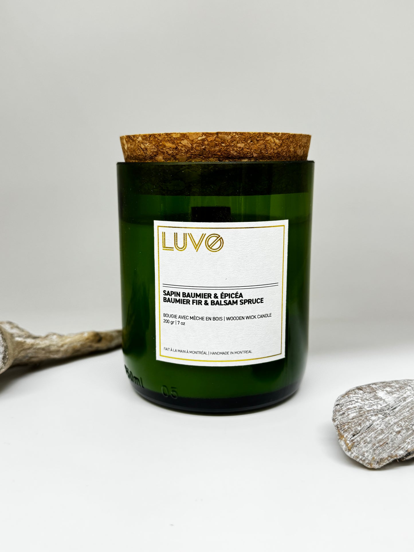 Bougie parfumée avec mèche en bois Sapin Baumier et Épicéa LUVO