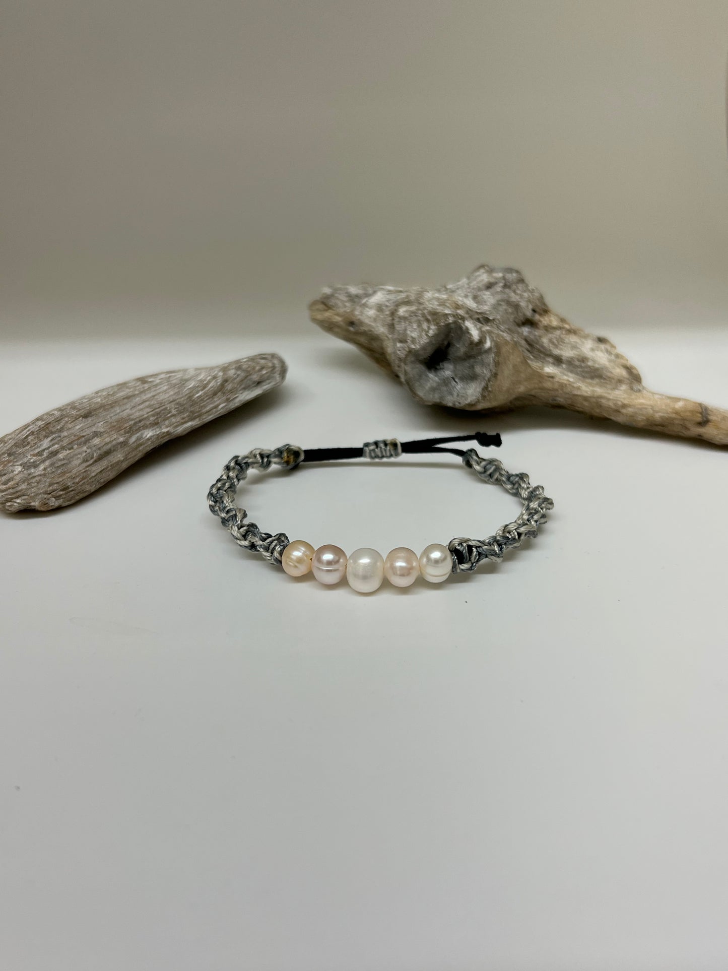 Bracelet Perle baroque, Fait à Montréal Anne-Marie Bouchard Perle d'eau douce