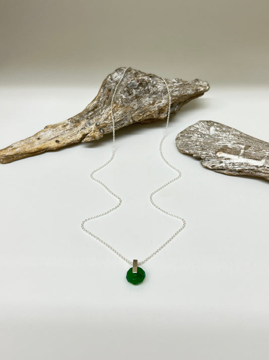 Rhea, collier simple en Aventurine Fait main à Montréal Véronique Roy