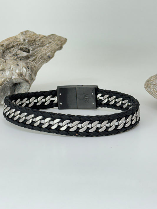 Bracelet Cuir et Acier noir dessiné à Montréal Arz Steel Montréal
AS-B361