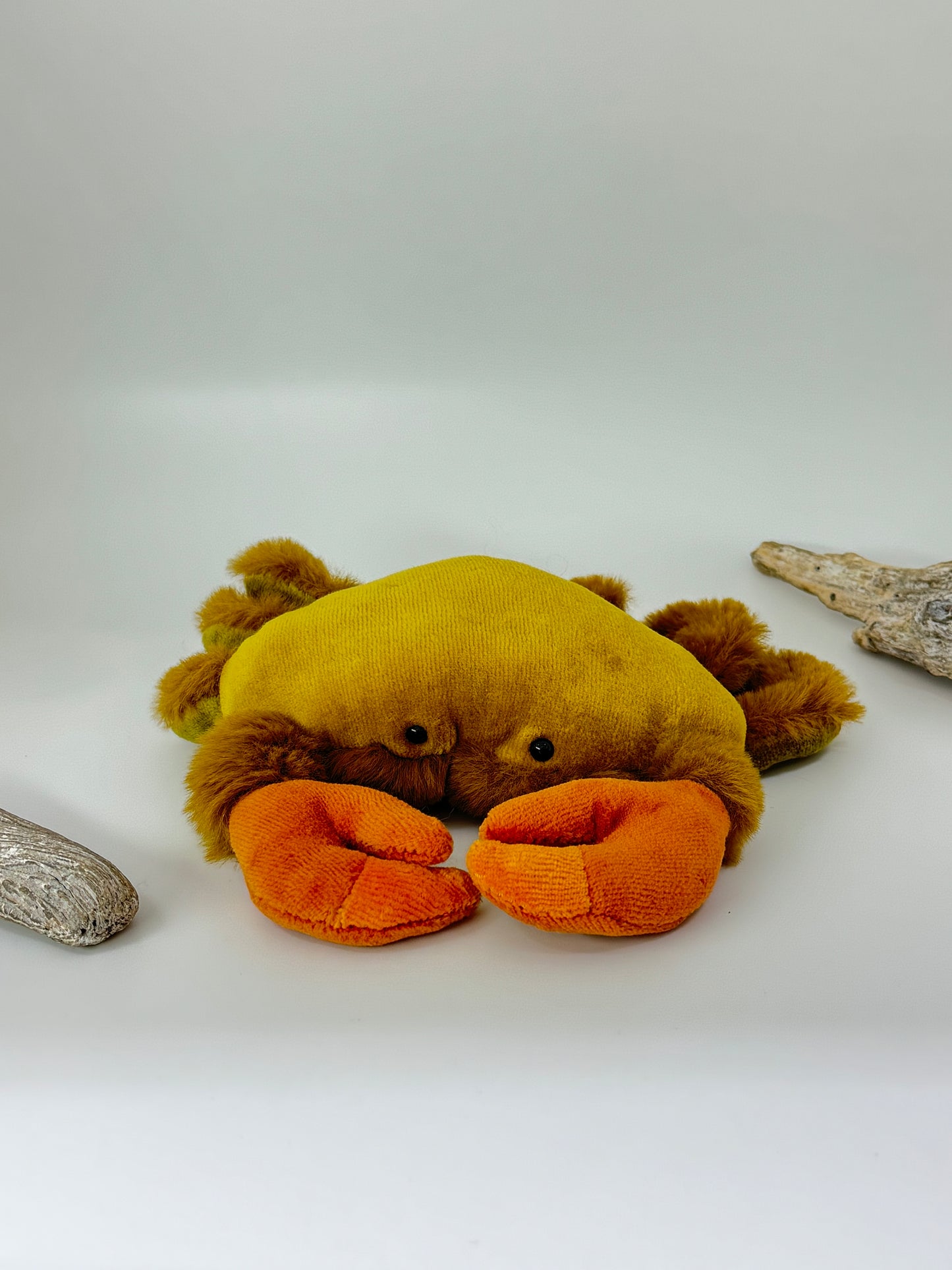 Crabe, peluche dessinée à Paris Crabe Moulin Roty 719045