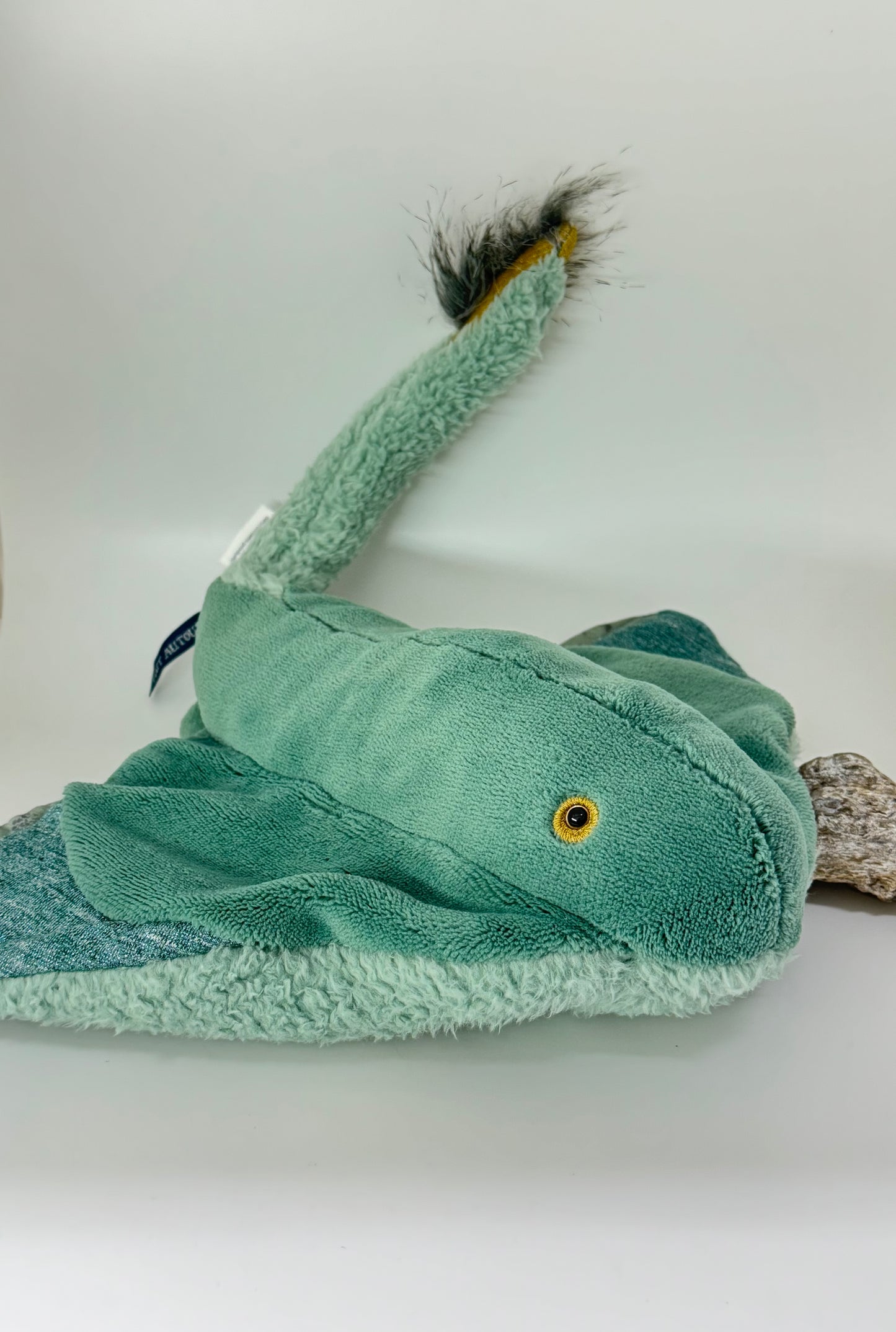 Raie, peluche dessinée à Paris Raie Moulin Roty 719030
