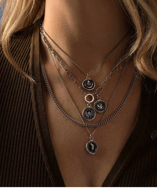 Plume Pyrrha Fait mains au Canada Plume N737-18