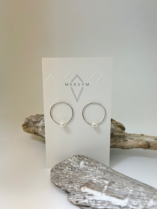 Boucles d'oreilles cercles + perles blanches // Argent Fait main à Montréal Maksym joaillerie bogcheva