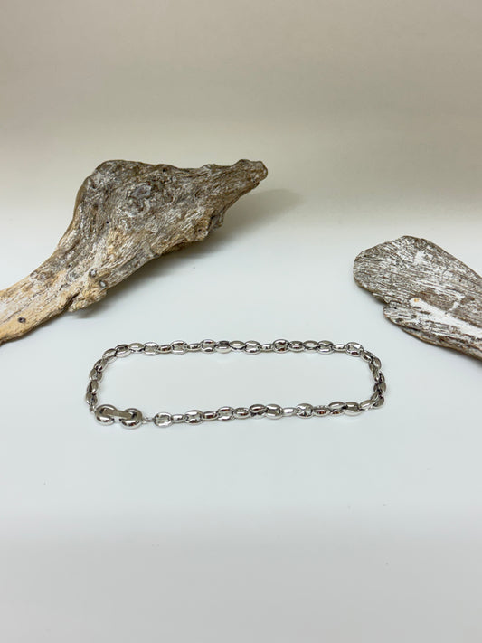 Dhani chaine de cheville Dessiné par une Artiste Ontarienne