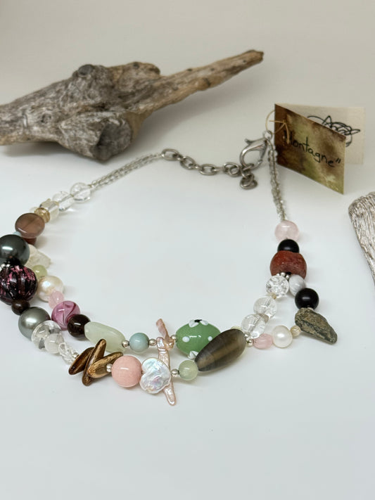 Collier Montagne pierres semi-précieuse Fait main à Montréal Anne-Marie Bouchard Montagne