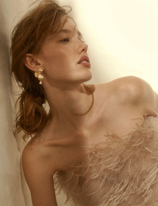 Boucles d'oreilles ITIA / Argent 925 perle d'eau douce fait mains à Montréal Isabelle Kapsaskis Boucles d'oreilles ITIA / Argent 925 perle d'eau douce