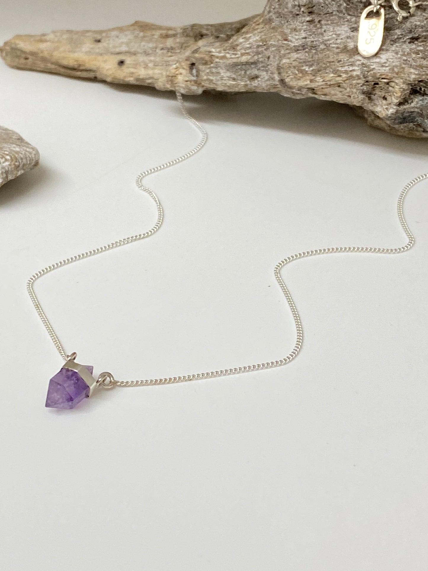 Collier Argent 925 et Améthyste Dessiné à Vancouver Mimi Marge