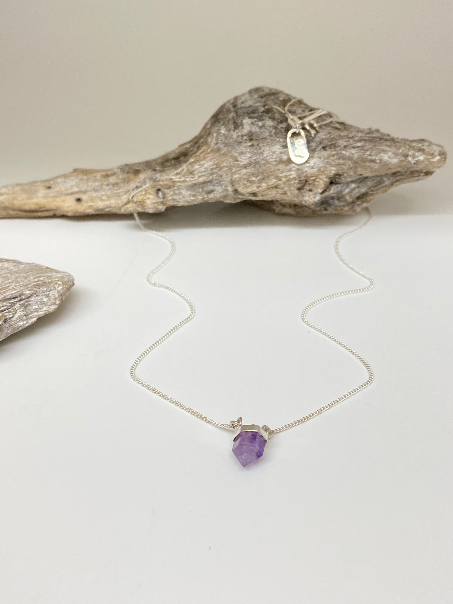 Collier Argent 925 et Améthyste Dessiné à Vancouver Mimi Marge