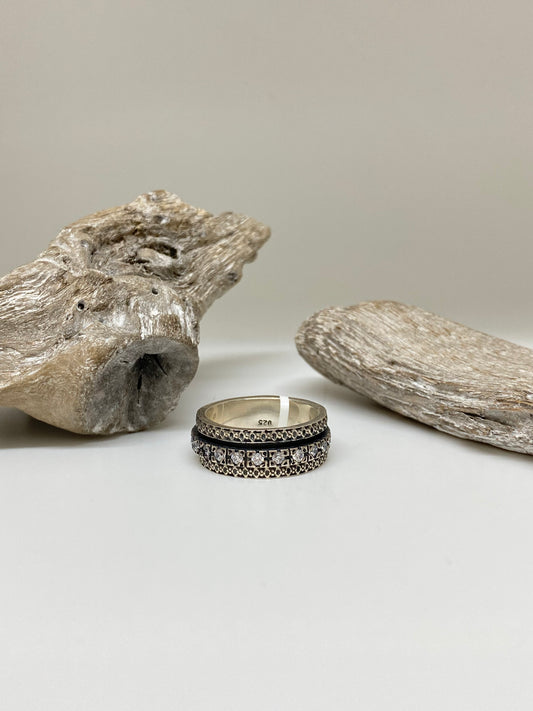 Bague Halo Arg Meditation ring Toronto Halo MR2258