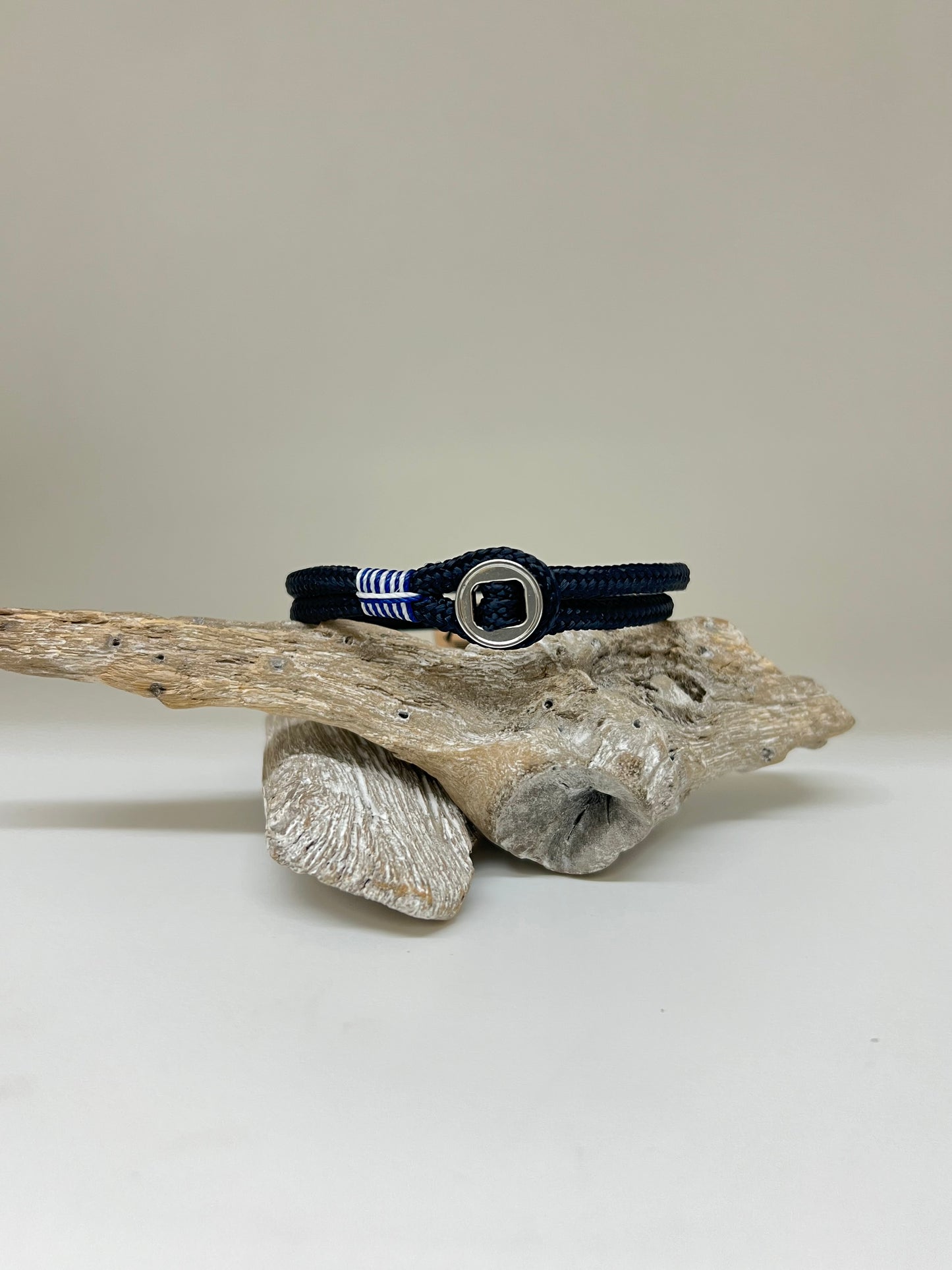 Bracelet Don Dino Navy-Silver Fait à la main à Amsterdam Pig & Hen Don Dino