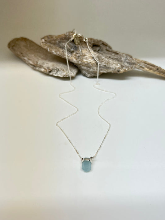 Collier Argent 925 et Aqua-Marine Dessiné à Vancouver Mimi Marge