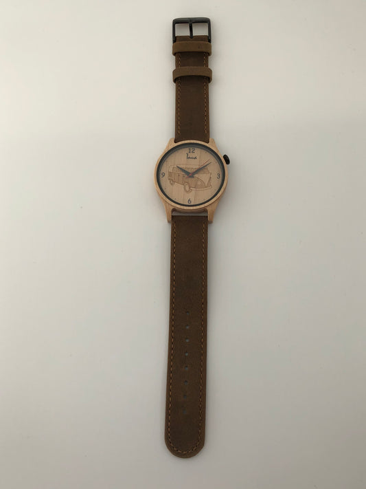 Montre Happy Ride en Bois Dessinée au Québec