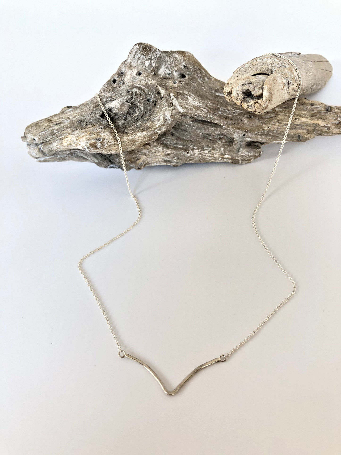 Collier Chevron en Argent 925 recyclé fait en Outaouais W Jewellery