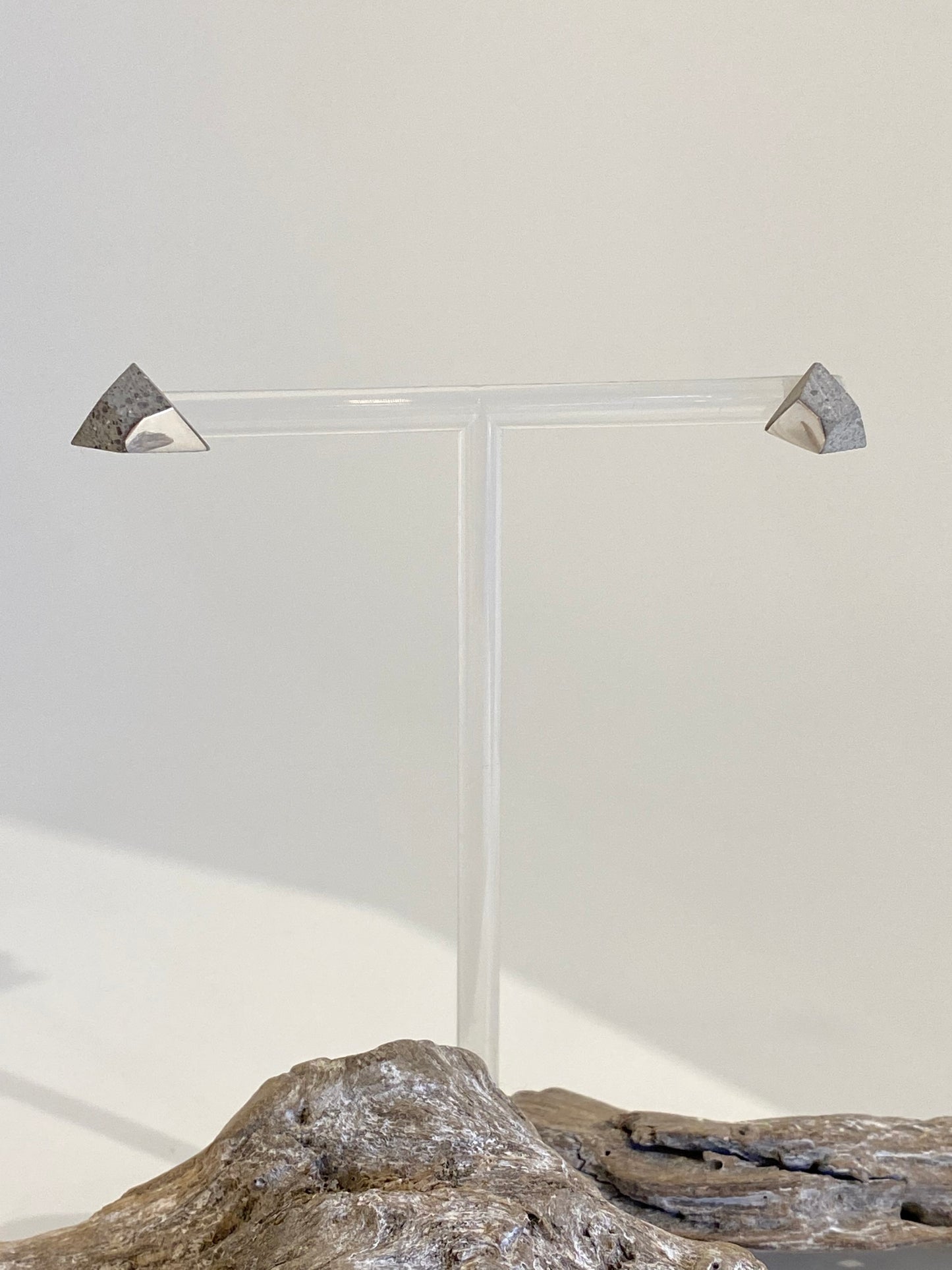 Boucles Pyramides Béton-Argent 925 Fait à Montréal PBT08A CATRIE