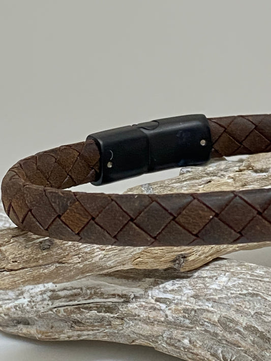 Bracelet Cuir dessiné à Montréal Arz Steel AS-B196