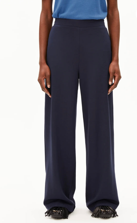 HIMAARI  Pantalon en jersey en mélange de viscose bio Armed Angel