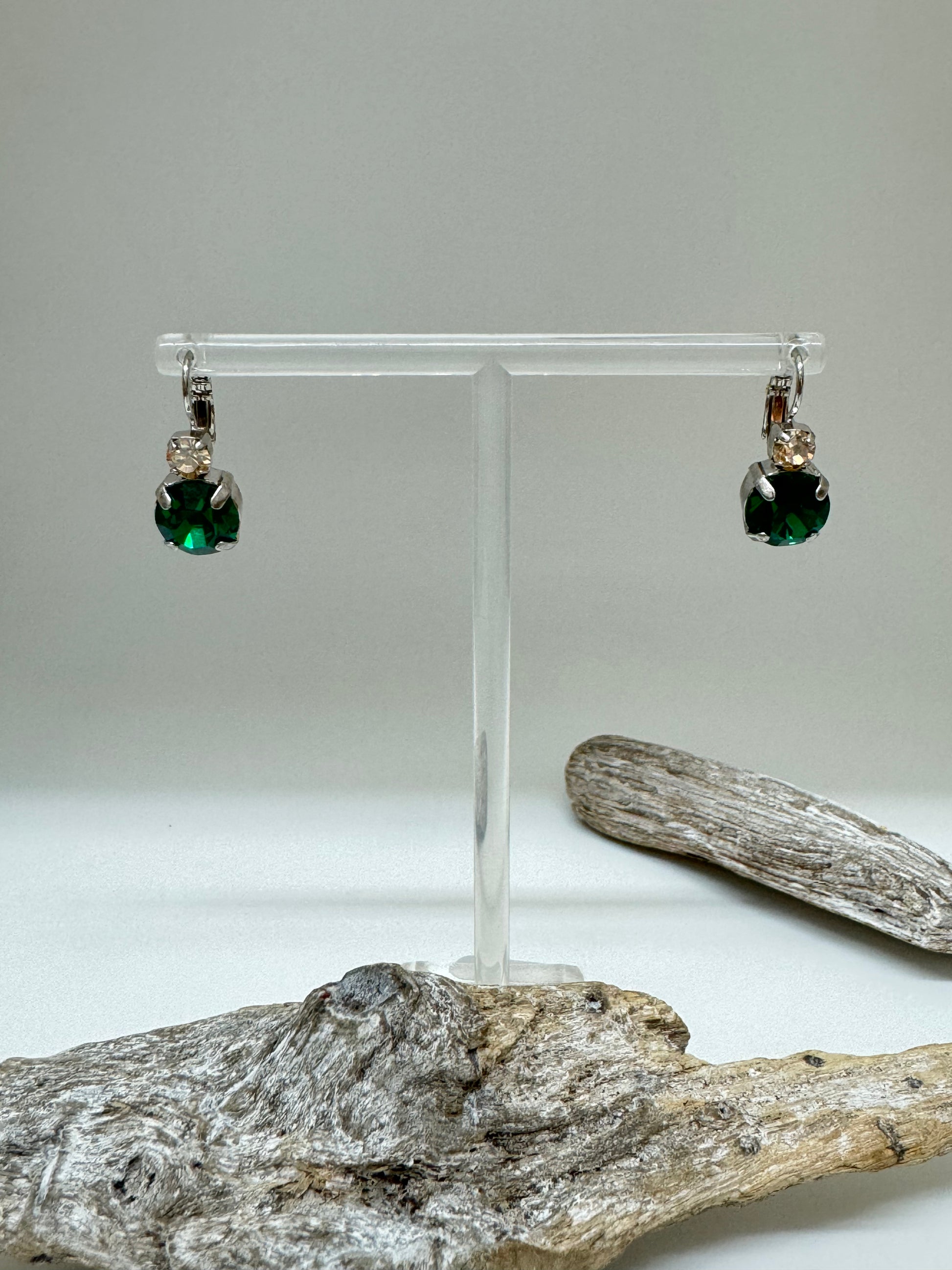 Boucles d'oreilles Vert émeraude plaqué argent rhodiomé avec Cristal de Swarovski Mariana e-1037-1167