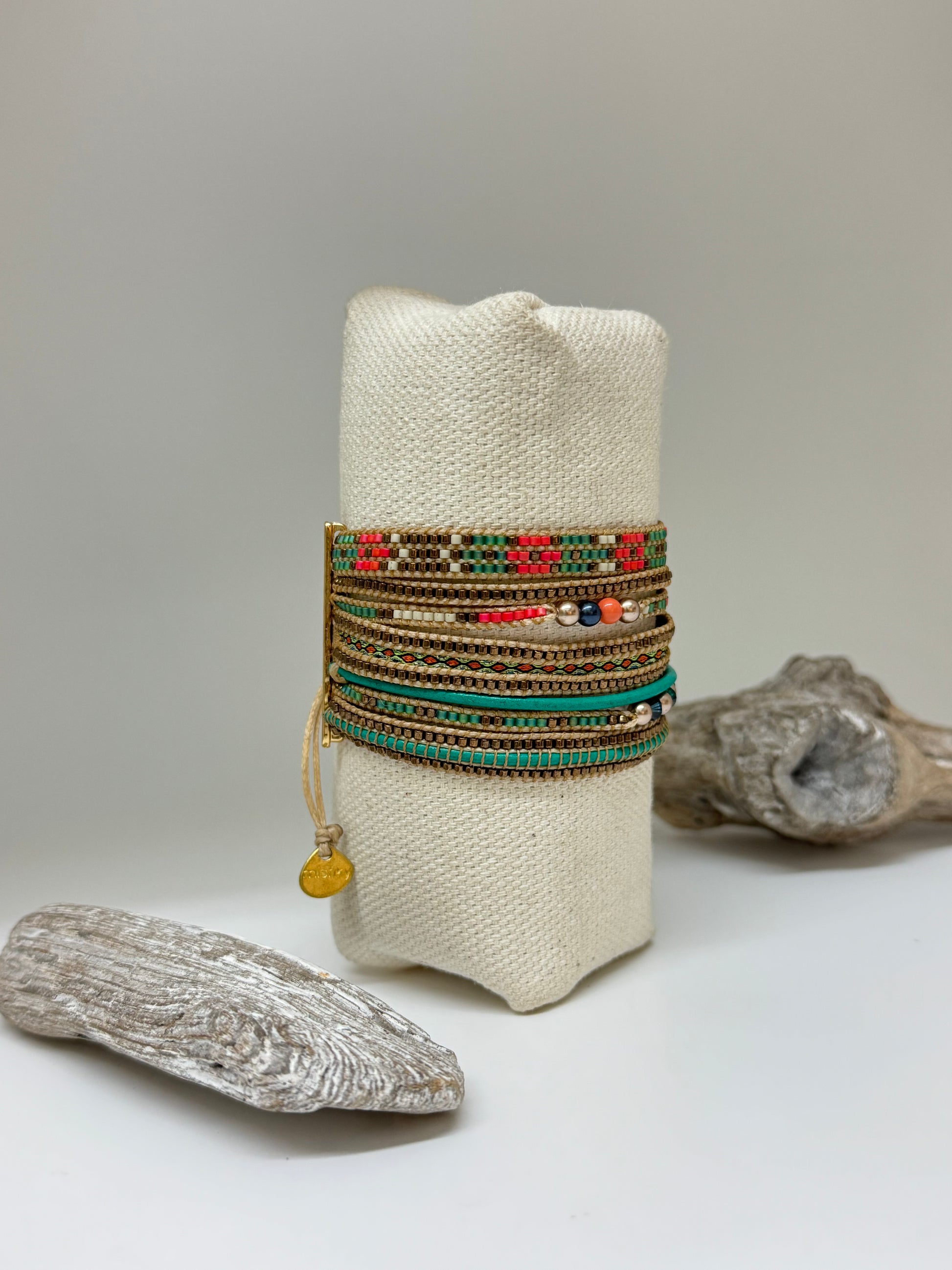 Bracelet Multi rang Artisanal Perle Japonaise Miyuki  Mishky Fait en Colombie Bracelet Multi rang