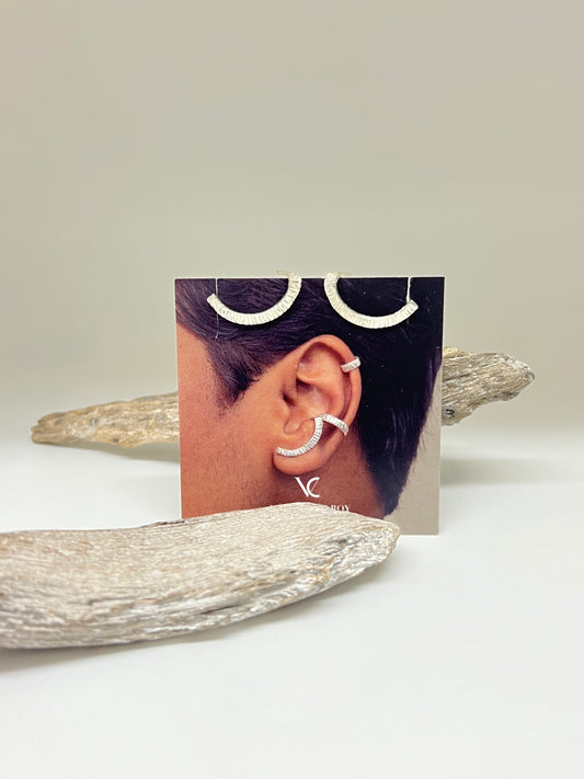 Étonnante - Boucles d’oreilles montantes en argent 925 Fait main à Montréal Véronique Roy Étonnante