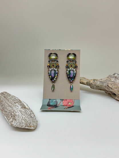 boucles d'oreilles Shadow Ayala Bar Cristaux/Métaux antiques/Verre fabriquée au Moyen-Orient C2267