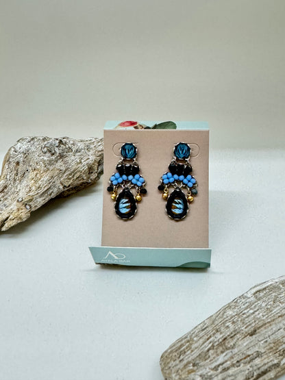 Boucles d'oreilles Maida fermoir français Ayala Bar Cristaux Métaux antiques Verre fabriquée au Moyen-Orient C2290