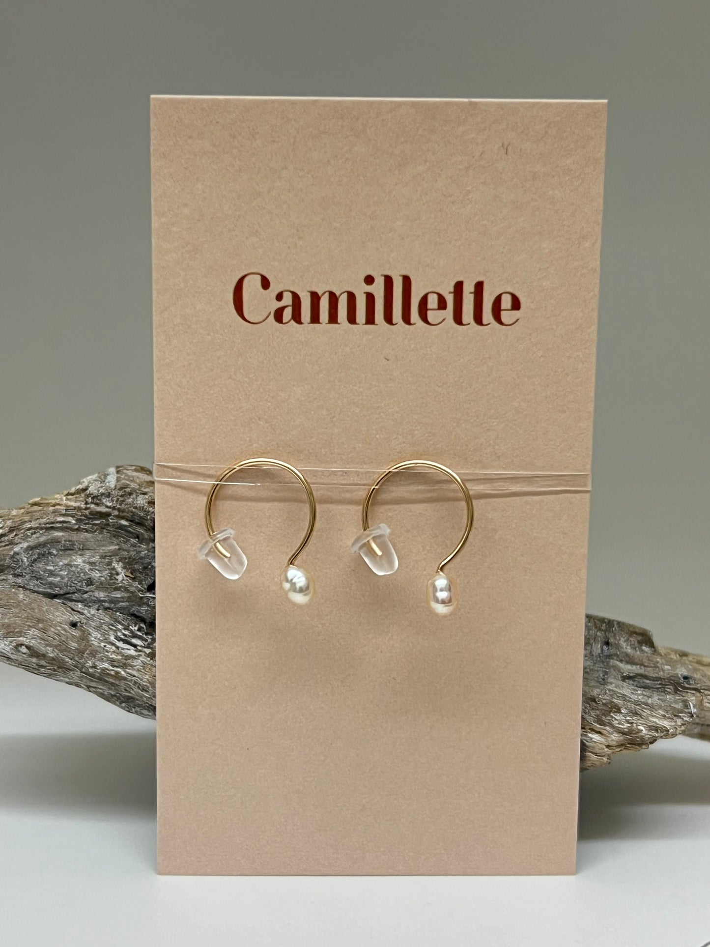 Anneaux basic Or avec perle Fait à la main à Montréal