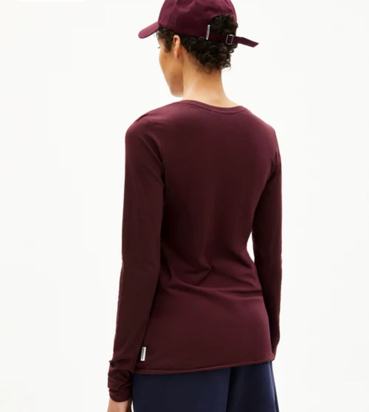 Einiaara dark cranberry T-shirt à manches longues en coton bio Armed Angel Haut en coton bio Einiaara dark cranberry