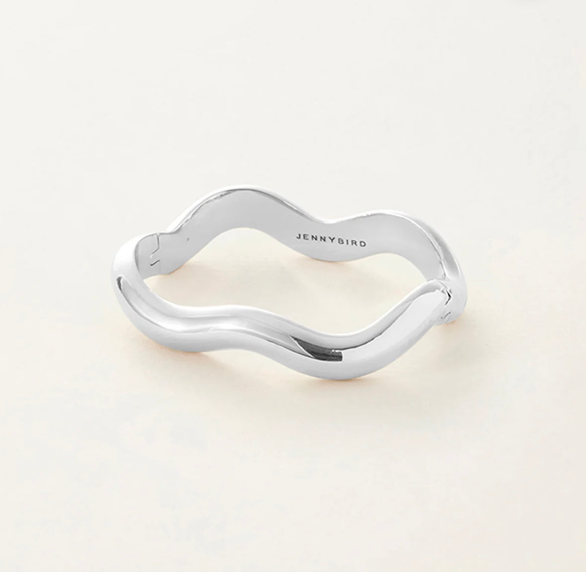 Ola bangle argent Dessiné par une Artiste Ontarienne Jenny Bird JB2154-RH-W
