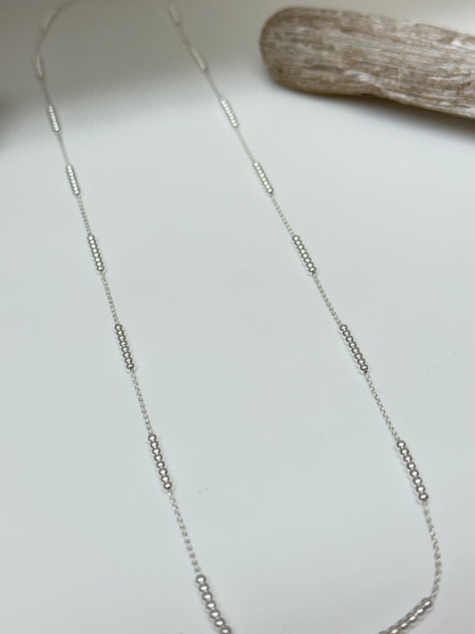 Sautoir maille et mini boules Argent sterling Clio Blue Fabriqué à la main à Paris en France Clio Blue SAU4297