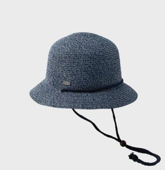 cyntia chapeau cloche