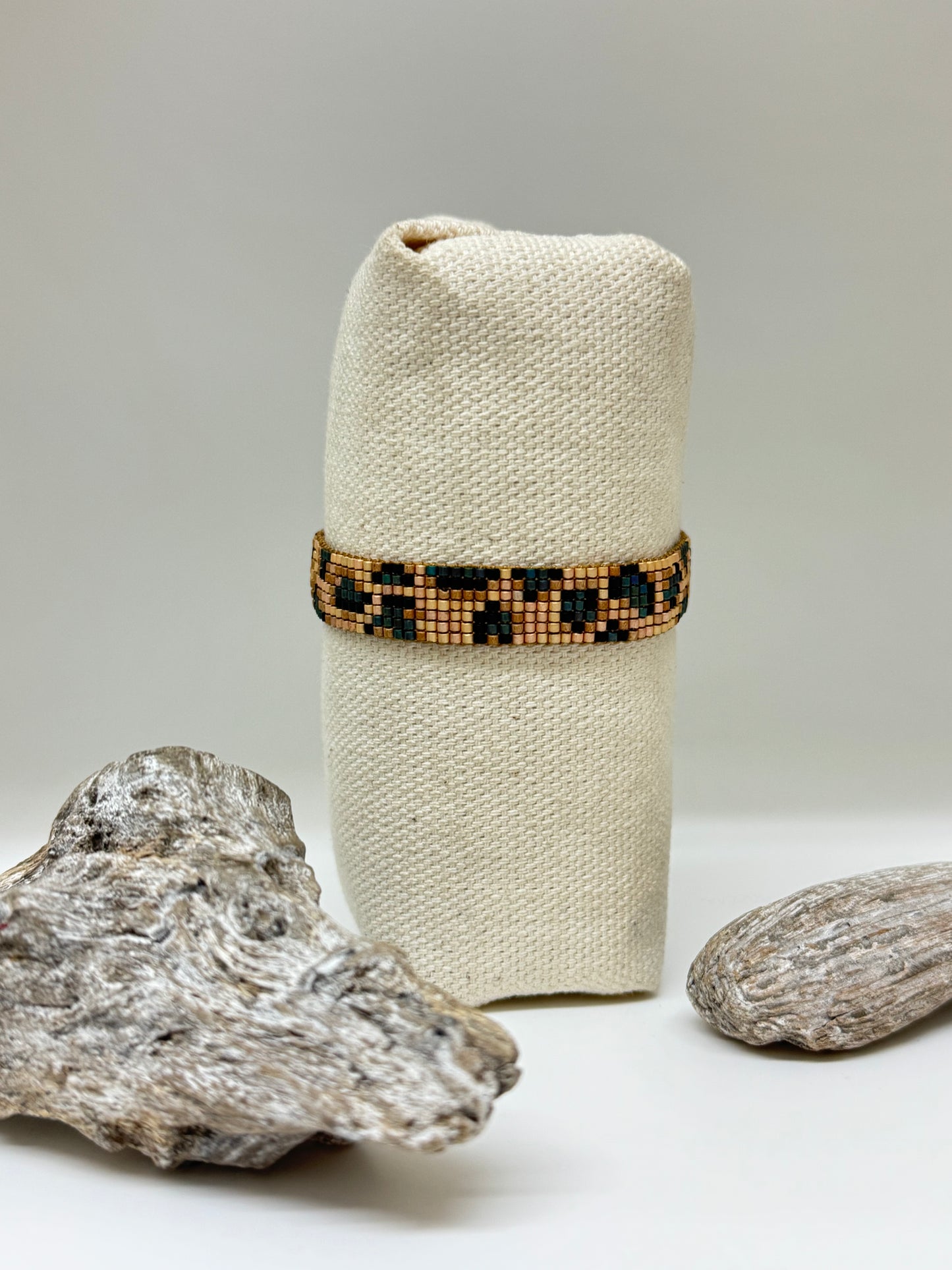 Bracelet Panthera Artisanal Perle Japonaise Miyuki Mishky Fait en Colombie Bracelet Panthera