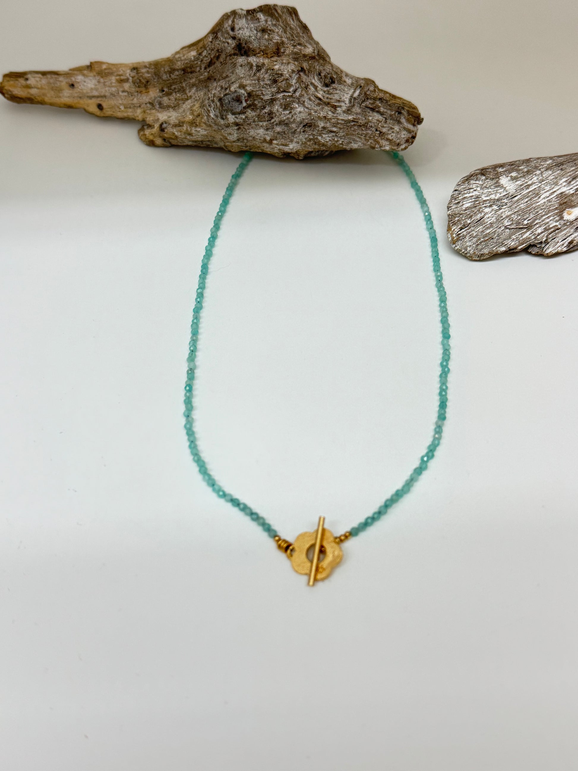 Collier Beads fleur or S. Bucci Atelier créatif Collier Beads fleur or