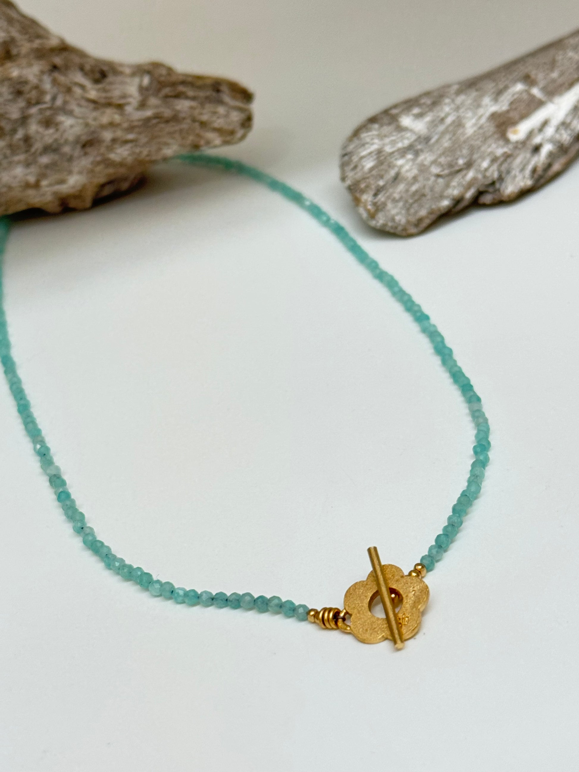 Collier Beads fleur or S. Bucci Atelier créatif Collier Beads fleur or