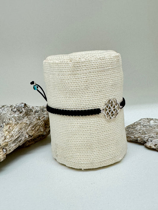 Bracelet Fleur de vie Argent 925 sur cordon noir Kurshuni Bracelet Fleur de vie Argent 925 KR855-8